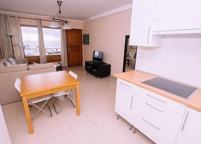 Flatguest Tabaibas